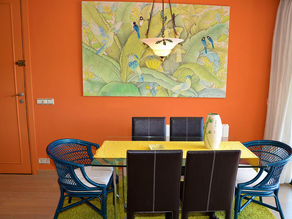 holiday apartments in sitges and their dining room
