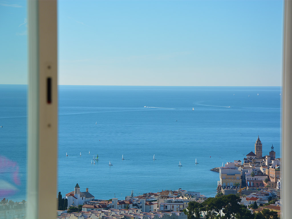 holiday villas in sitges facing the sea from the window of a villa