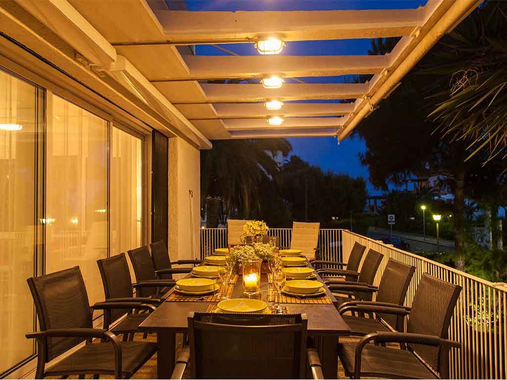 Sitges luxury villas dinner