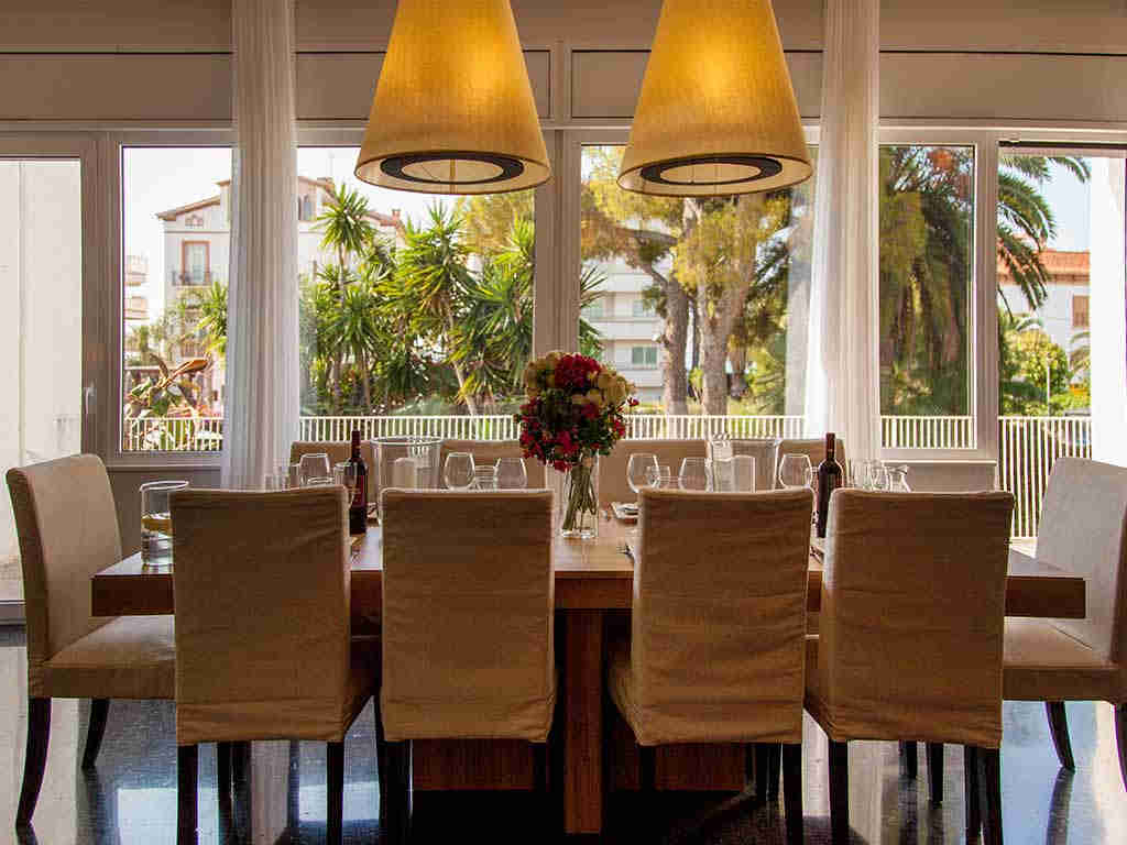 Dining table of our Sitges luxury villas