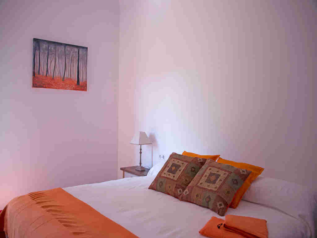 Holiday Sitges villa near Barcelona: bedroom for 2