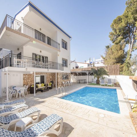 house to rent holiday