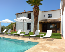 villas for rent near sitges with swimming pool