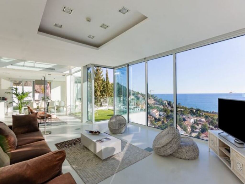 luxury mediterranean villas with view