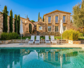 Masía Casa de Piedra