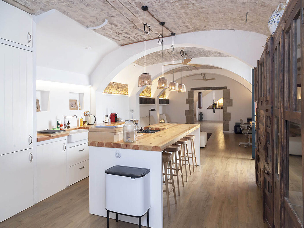 luxury rental barcelona large groups