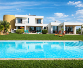 Luxury holiday villa in Faro with private pool