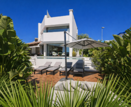 Luxury villa rental in Ibiza with jacuzzi and private terraces