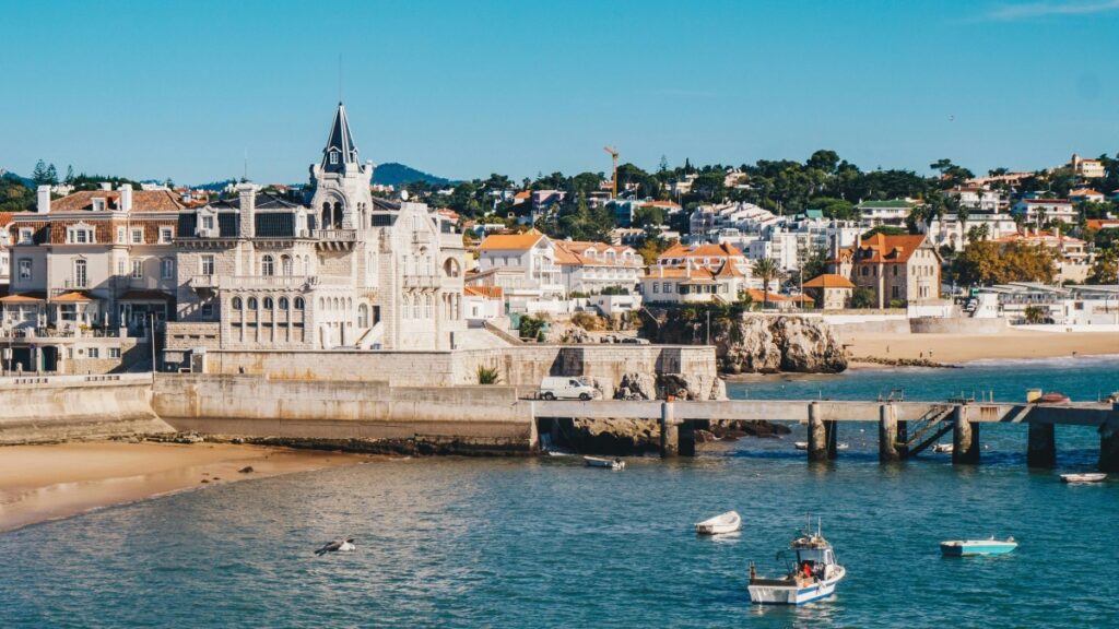 last minute villas in cascais