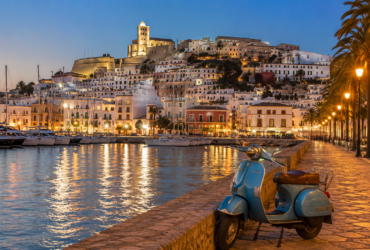 Luxury Villas in Ibiza for August 2026: Availability and Best Options