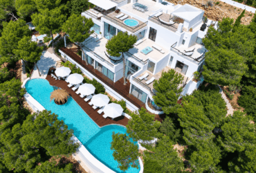 luxury villas Ibiza last nights August