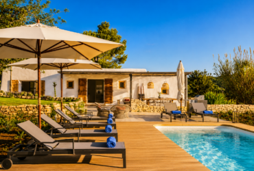Last minute luxury holiday villas in ibiza with pool
